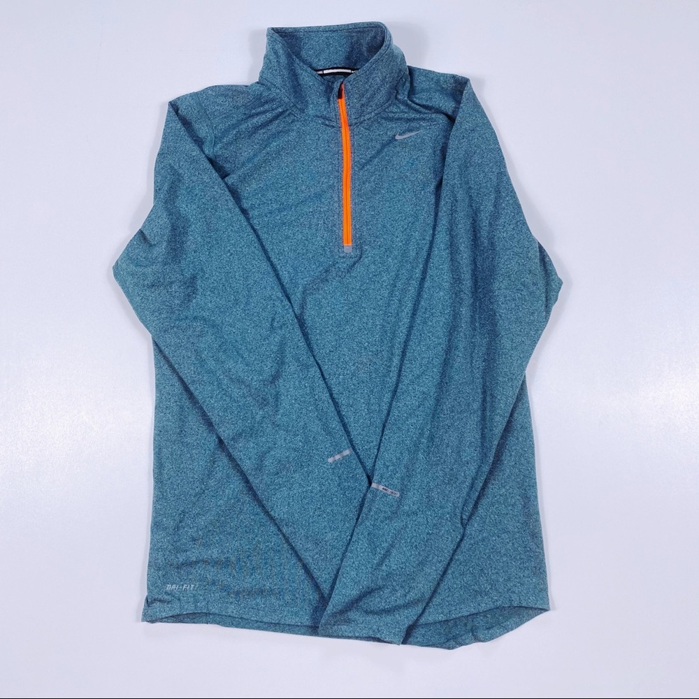 🚫SOLD🚫Nike 1/2 zip running top